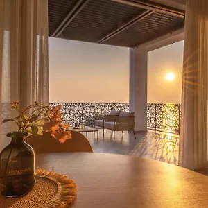 Glow Boutique & Sarandë